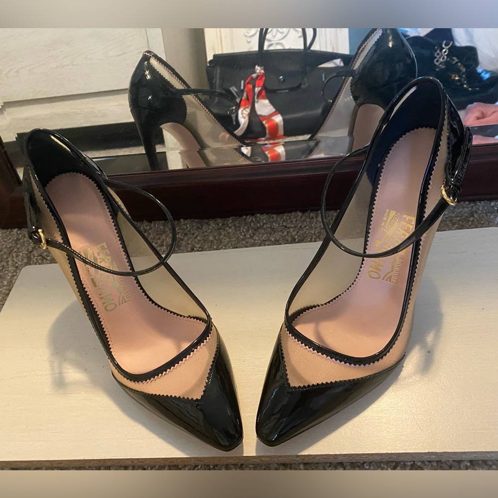 Salvatore Ferragamo black and pink retro Heels 7.5 - Picture 8 of 16